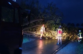 Feuerwehr Schermbeck: FW-Schermbeck: Sturmtief Eugen sorgte bisher nur für einen Einsatz