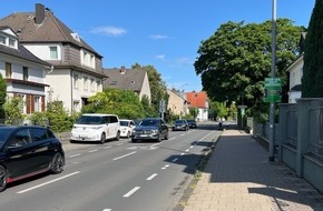 Polizei Mettmann: POL-ME: Sicherheit mit Seitenabstand - Polizei kontrollierte überholende Autofahrer - 2507073