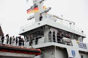 HZA-OL: Zollschiff &quot;Emden&quot; feierlich getauft und in Dienst gestellt Neues Einsatzschiff mit moderner LNG-Antriebtechnik