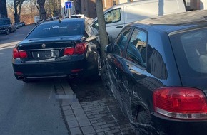 Polizei Gelsenkirchen: POL-GE: Zeugensuche nach Verkehrsunfallflucht in Bismarck