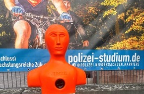 Polizeiinspektion Northeim: POL-NOM: Eigentümer zu einer Rettungspuppe gesucht