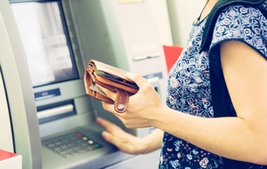 Verbraucherzentrale Nordrhein-Westfalen e.V.: Korrektur: Pfändungsschutzkonto verweigert: Verbraucherzentrale NRW geht erfolgreich gegen die Kreissparkasse Köln vor