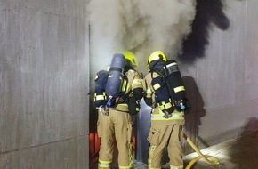 Feuerwehr Konstanz: FW Konstanz: Brand in einem Mehrfamilienhaus