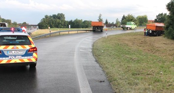 Polizeidirektion Neustadt/Weinstraße: POL-PDNW: (Ludwigshafen) LKW-Unfall am Autobahnkreuz Oggersheim, Zeugen gesucht