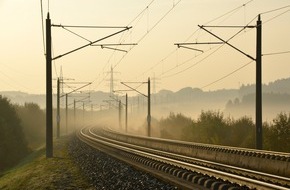 BUND: ++ Ökotipp: Umweltfreundlich reisen ++