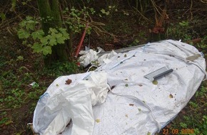 Polizeidirektion Ratzeburg: POL-RZ: Erneute illegale M&uuml;llablagerung - Wer kann Hinweise geben?