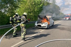 Feuerwehr Bocholt: FW Bocholt: Fahrzeugbrand auf der B473