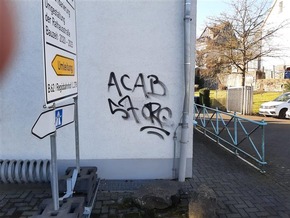 POL-PDNR: Wissen - Sachbeschädigung an Polizeidienstgebäude und Regio-Bahnhof durch Graffiti