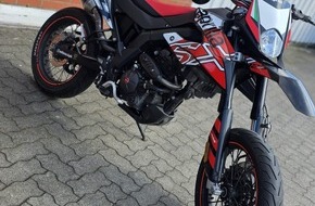 Polizeiinspektion Cuxhaven: POL-CUX: Diebstahl eines Motorrades in Cuxhaven - Zeugenaufruf (Foto im Anhang)