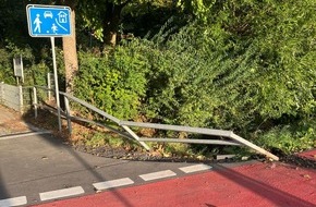 Polizei Coesfeld: POL-COE: Coesfeld, Am Ächterott/ Brückengeländer und Mast beschädigt