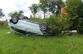 Kreispolizeibehörde Oberbergischer Kreis: POL-GM: Auto landete auf dem Dach