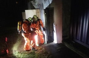 Feuerwehr und Rettungsdienst Bonn: FW-BN: Ausgelöste Chlorgasanlage im Sportpark Bonn-Nord / 
Küchenbrand in Bonn-Duisdorf