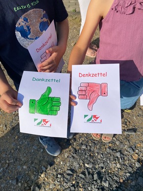 POL-BOR: Kinder verteilen Dank- und Denkzettel an Autofahrer