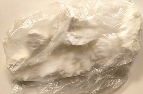 Bundespolizeidirektion Sankt Augustin: BPOL NRW: Auch im Fr&uuml;hjahr ist "Schnee" noch m&ouml;glich Bundespolizei beschlagnahmt Kokain