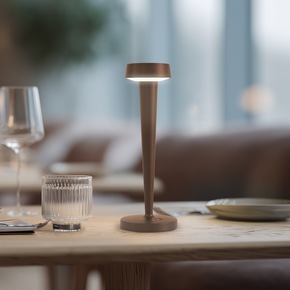 Lichtideen in Trendfarben: Lampenwelt.de präsentiert Farbwelten, die Räume prägen