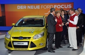 Ford-Werke GmbH: CeBIT: Bundeskanzlerin Merkel besucht Ford-Stand (mit Bild)