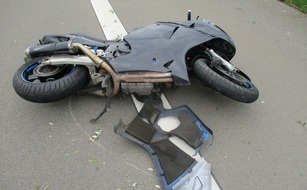 Polizeiinspektion Stade: POL-STD: 45 -jähriger Motorradfahrer bei Unfall auf der Autobahn 26 schwer verletzt