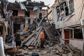 Die Uhr des Krieges &ndash; ein Ukrainische Fototagebuch