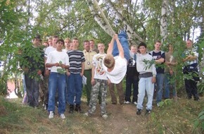 Polizeiinspektion Nienburg / Schaumburg: POL-NI: Pilotprojekt "Jungencamp" stellt sich vor - Bilder im Download -