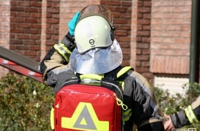 Freiwillige Feuerwehr Hünxe: FW Hünxe: Person in verschlossener Wohnung