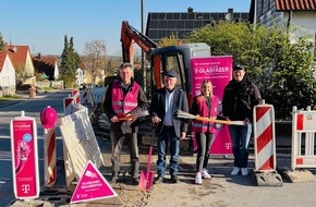 Deutsche Telekom AG: Glasfaser für die Marktgemeinde Markt Berolzheim
