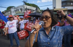 GEPA mbH: Weltgebetstag der Frauen: GEPA fordert Einhaltung von Menschenrechten auf Philippinen / Partnerorganisationen sind Willkürjustiz ausgesetzt