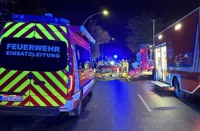 Freiwillige Feuerwehr Osterholz-Scharmbeck: FW Osterholz-Scharm.: Schwerer Verkehrsunfall mit eingeklemmter Person