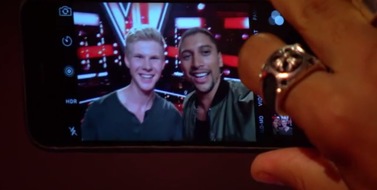 SAT.1: Ist das schon das Sieger-Selfie? Andreas Bouranis Taktik stößt den anderen #TVOG-Coaches heute in SAT.1 übel auf