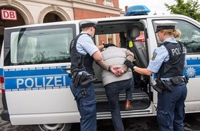 Bundespolizeidirektion München: Bundespolizeidirektion München: Justizvollzugs-, Abschiebehaftanstalt und Krankenhaus/ Bundespolizei entzieht drei Männern die Freiheit