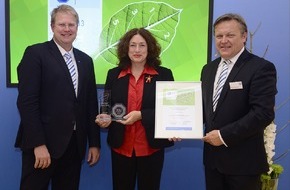 AIDA Cruises: AIDA für umweltfreundliches Flottenmanagement mit Green Fleet Award ausgezeichnet / Mit Carsharing spart die Reederei jährlich 1,7 Tonnen CO2 pro Auto ein