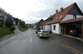Polizeiinspektion Hameln-Pyrmont/Holzminden: POL-HM: Polizei Bodenwerder sucht Zeugen zu einer Verkehrsunfallflucht