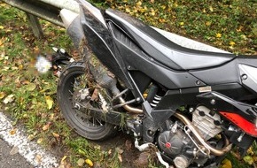 Polizeidirektion Neustadt/Weinstraße: POL-PDNW: Motorradfahrer bei Alleinunfall verletzt