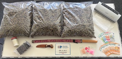 Kreispolizeibeh&ouml;rde Rhein-Sieg-Kreis: POL-SU: Keine Cannabisernte im Wintergarten - daf&uuml;r acht Kilogramm im Schrank