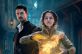 Sky Deutschland: Eine Hexe und ein Vampir auf Zeitreise: Staffel zwei des Sky Originals "A Discovery of Witches" ab kommenden Dienstag bei Sky