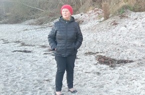 Polizeidirektion Kiel: POL-KI: 251214.1 Hohwacht: Neue Fotos der vermissten 87-jährigen Frau - Folgemeldung zu 251213.1