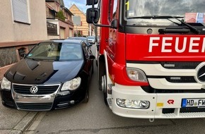 Feuerwehr Weinheim: FW Weinheim: B&ouml;ller vermutlich Ausl&ouml;ser f&uuml;r Gully Brand - Feuerwehr hat Durchfahrtsprobleme in der Wilhelmstra&szlig;e