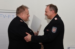 Kreisfeuerwehrverband Pinneberg: FW-PI: Viele Wahlen beim L&ouml;schzug Gefahrgute Kreis Pinneberg