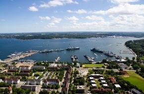 Presse- und Informationszentrum Marine: Kieler Woche 21: Marine erleben bei "Open Ship" und Platzkonzert