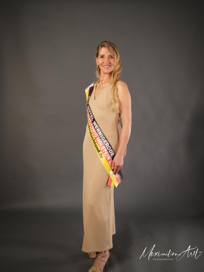 Avani Frankfurt City I Exklusive EINLADUNG zur ELORA Fashion Show 2026 mit Prominenten