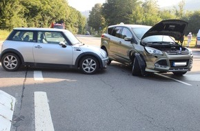 Polizeidirektion Kaiserslautern: POL-PDKL: Unfall mit Vorfahrtsverletzung