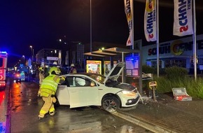 Polizei Aachen: POL-AC: Lebensgefahr nach Verkehrsunfall