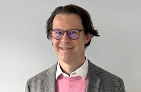 uniVersa Versicherungen: Christa erhält Prokura und ist neuer Hauptabteilungsleiter bei der uniVersa