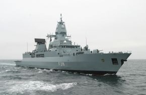 Presse- und Informationszentrum Marine: Fregatte "Sachsen" nimmt an NATO-Verband teil (BILD)