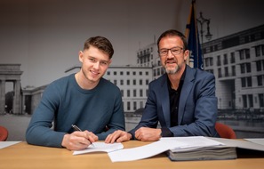 HERTHA BSC GmbH & Co. KGaA  : Langfristiger Vertrag bis 2025: Linus Gechter bleibt an Bord!