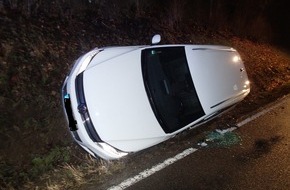 Polizeidirektion Bad Kreuznach: POL-PDKH: Verkehrsunfall - Fahrer schlief kurz ein