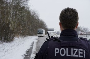 Polizeidirektion Ratzeburg: POL-RZ: Die etwas andere Verkehrskontrolle