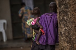 Deutsche Stiftung Weltbev&ouml;lkerung (DSW): Erstmals seit 20 Jahren steigt die Mutter-Kind-Sterblichkeit wieder an / Die Deutsche Stiftung Weltbev&ouml;lkerung (DSW) sieht eine medizinische Errungenschaft in Gefahr