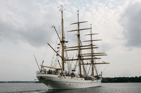 Deutsche Marine - Bilder der Woche: Auf &quot;Zeitreise&quot; mit der &quot;Gorch Fock&quot;