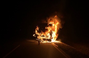 Polizeidirektion Wittlich: POL-PDWIL: Brand eines Busses