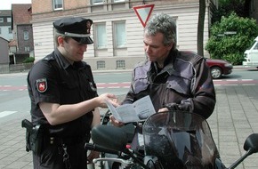 Polizeiinspektion Hameln-Pyrmont/Holzminden: POL-HOL: Faszination und Risiko in tödlicher Nähe Polizei: Viele Motorradfahrer waren viel zu schnell